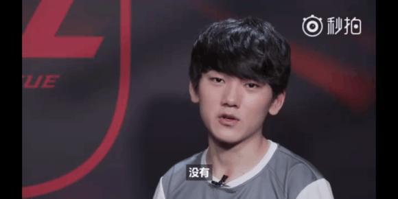位手递手